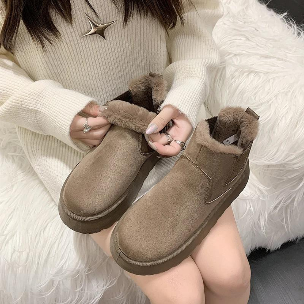 Fur-Lined Ankle Boots - Comfy