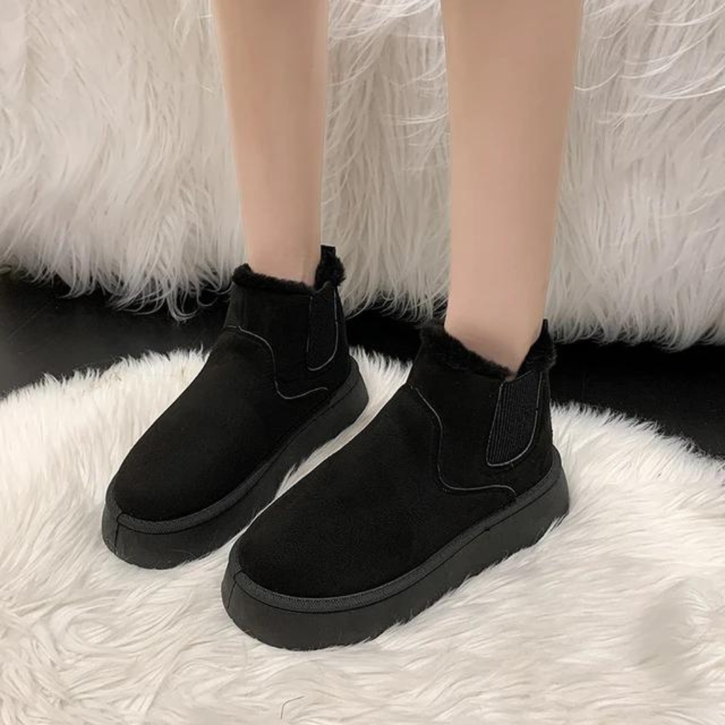 Fur-Lined Ankle Boots - Comfy