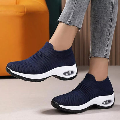 Sneakers for Women - Air Plus