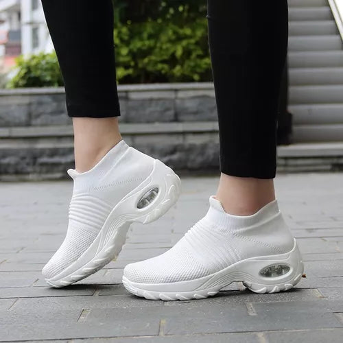 Sneakers for Women - Air Plus